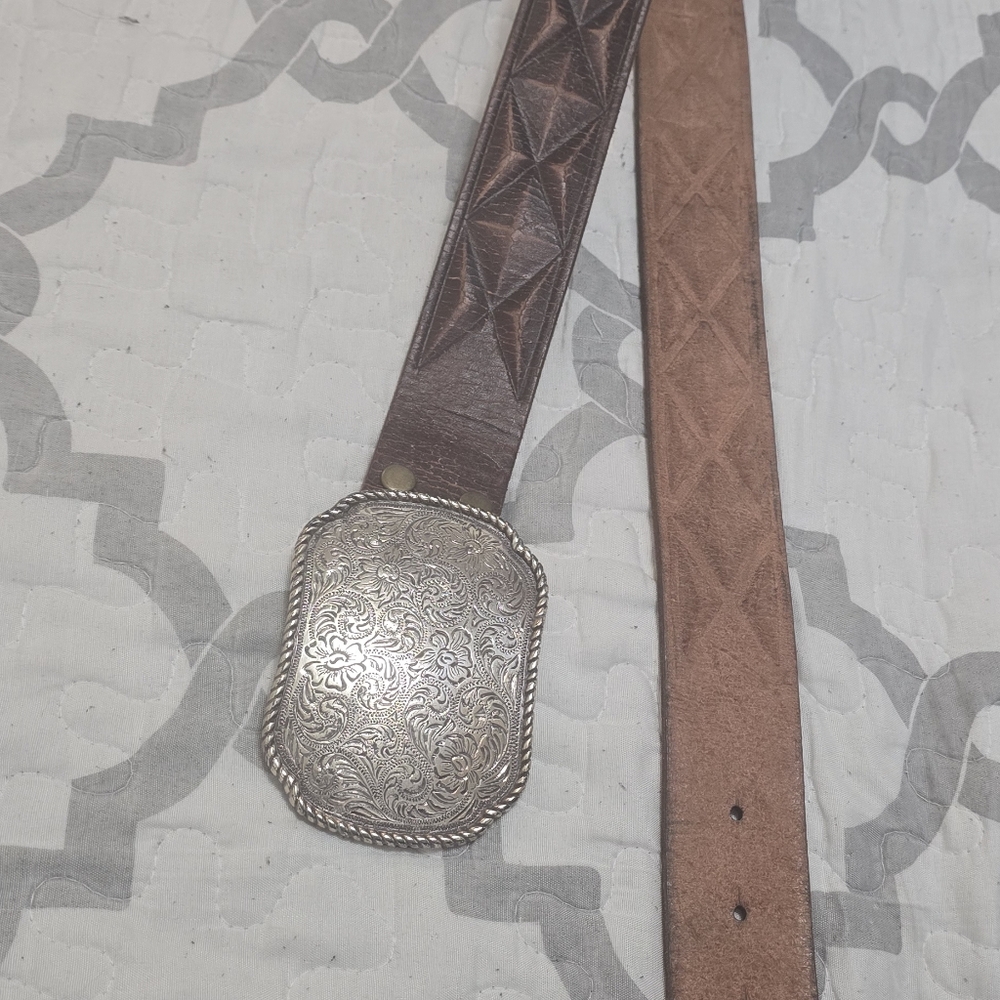Men's levis leather belt